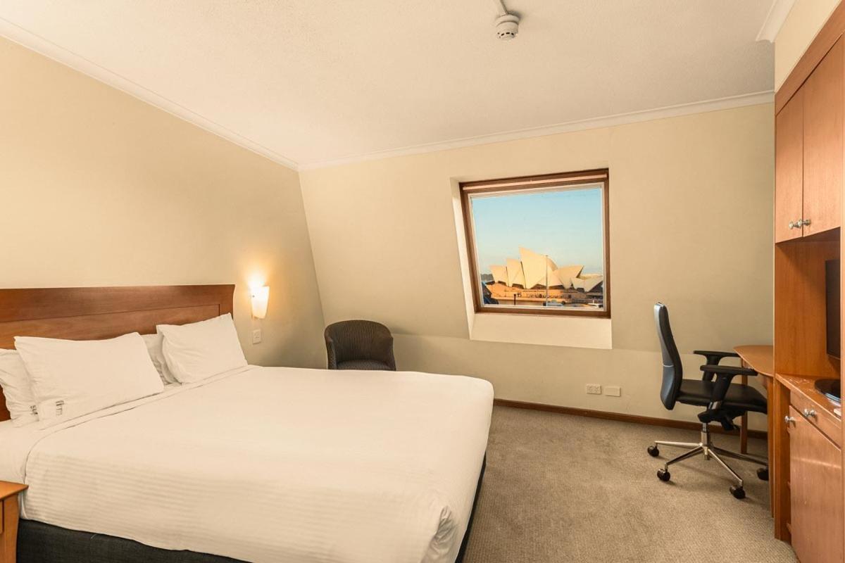 Queen Room Harbour View,1611068482:JPEG