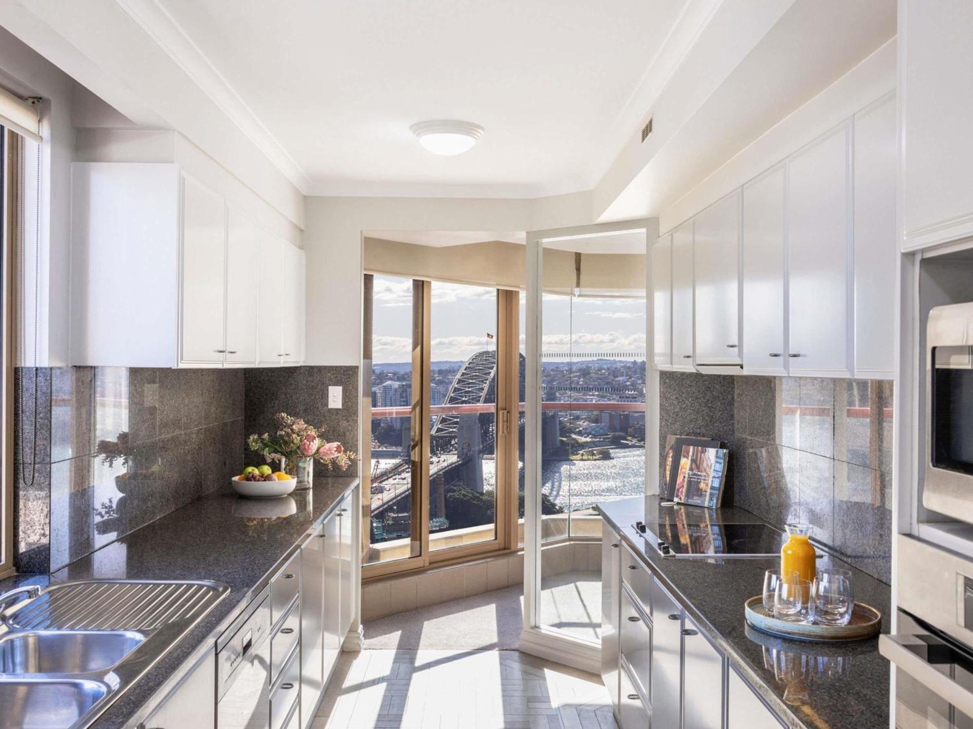 Apartment mit 3 Schlafzimmern und Hafenblick